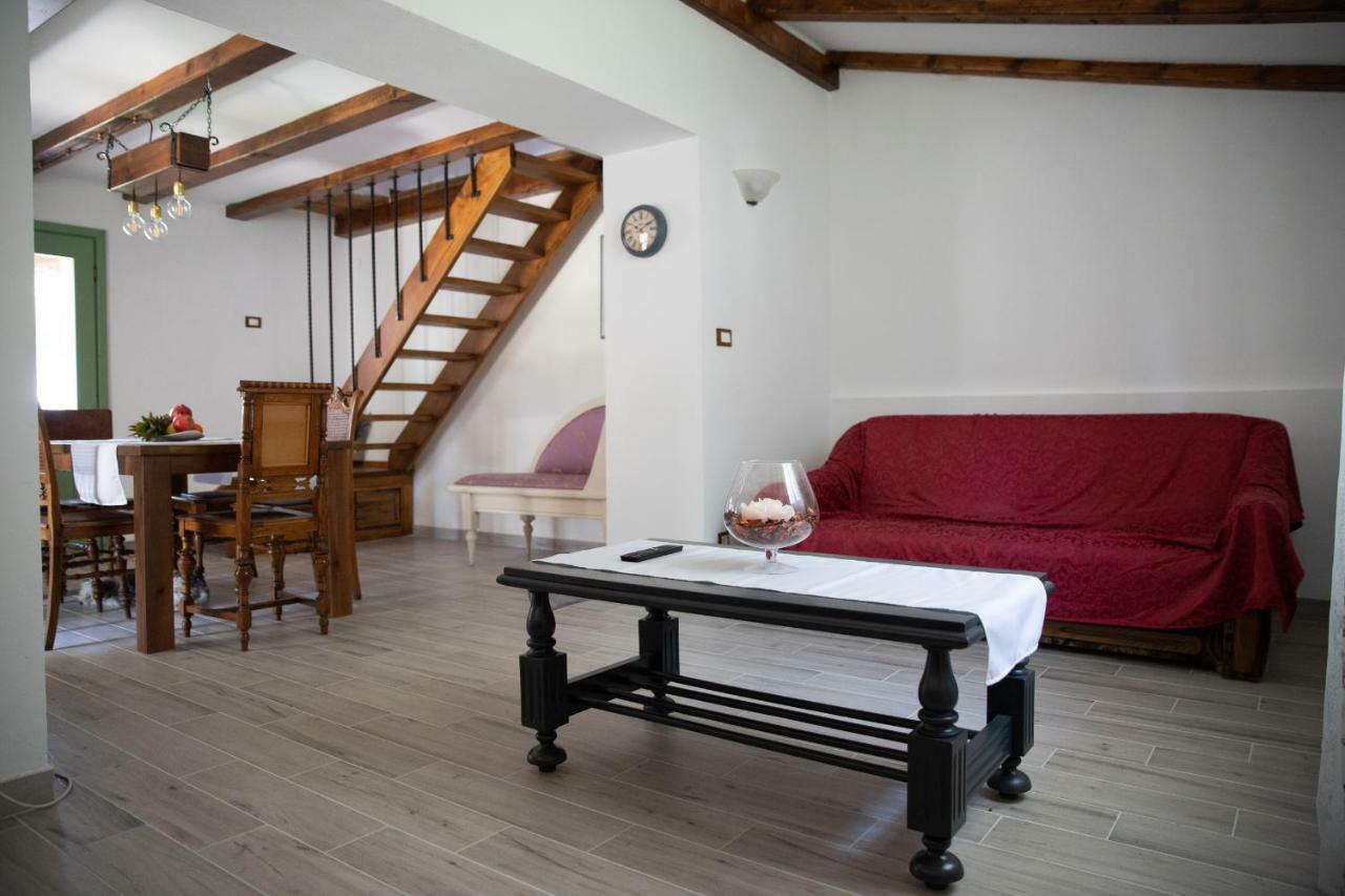 Damjanic Holiday House บระทอนิกลา ภายนอก รูปภาพ